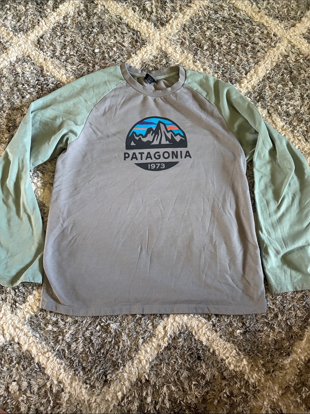 Patagonia Light Sweater